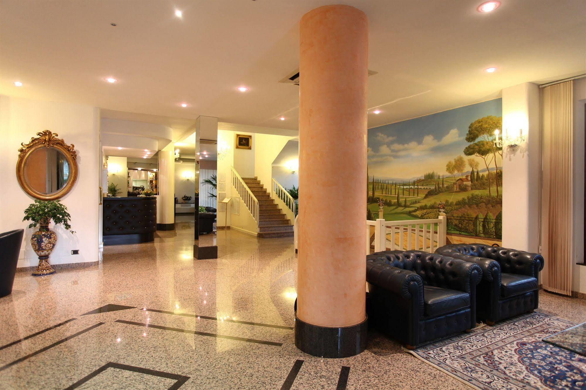 Hotel Aggravi Chianciano Terme Exterior photo